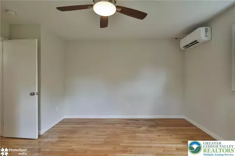 Bedroom - 919 Point Phillips Rd, Bath, PA 18014 photo 10 of 11