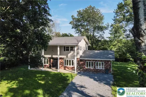 Exterior - 919 Point Phillips Rd, Bath, PA 18014 photo 11 of 11