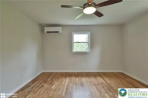 Bedroom - 919 Point Phillips Rd, Bath, PA 18014 photo 8 of 11