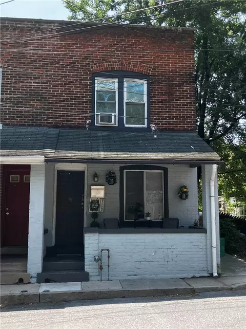10 S Brook St, Allentown, PA 18109