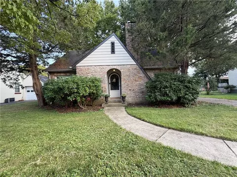 2714 Broad St, Easton, PA 18045