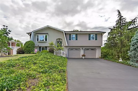 4252 Briarcliff Rd, Allentown, PA 18104