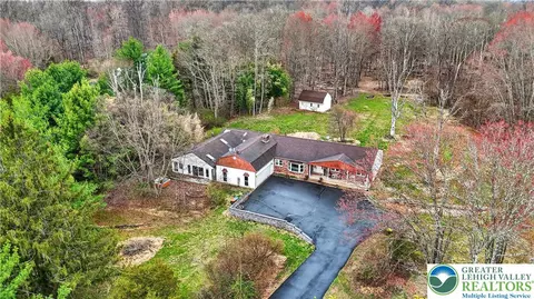 2197 Buck Run Rd, Quakertown, PA 18951