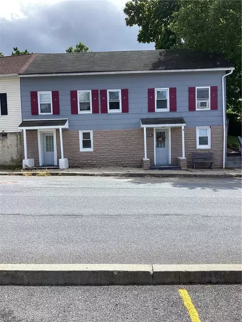 339 S Wayne St, Orwigsburg, PA 17961