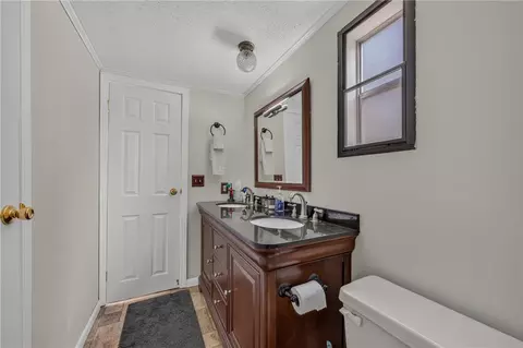 Bath - 273 Pine Cone Ct, Bath, PA 18014 photo 2 of 3