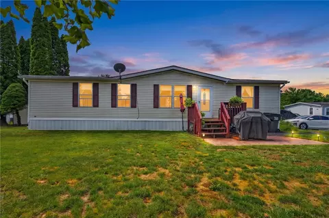 Exterior - 273 Pine Cone Ct, Bath, PA 18014 photo 4 of 19