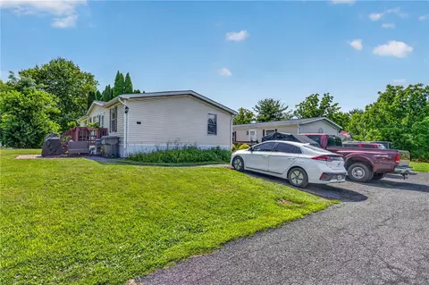 Exterior - 273 Pine Cone Ct, Bath, PA 18014 photo 7 of 19