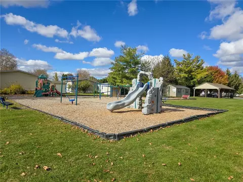 Exterior - 273 Pine Cone Ct, Bath, PA 18014 photo 18 of 19