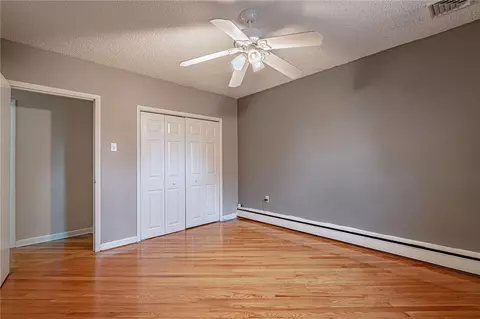 Bedroom - 172 Grouse Dr, Bath, PA 18014 photo 8 of 9