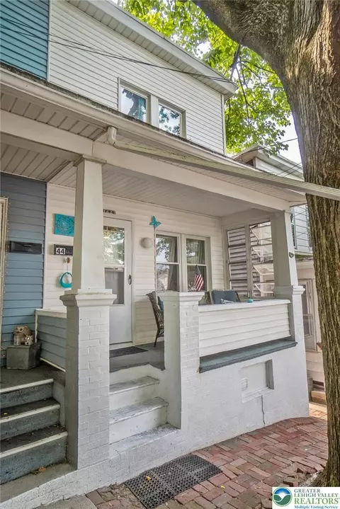44 Jones St, Lansford, PA 18232
