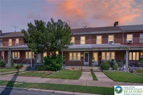 2049 Liberty St, Allentown, PA 18104