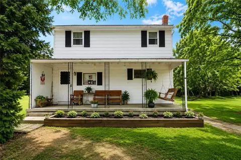 1294 Seifert Rd, Nazareth, PA 18064