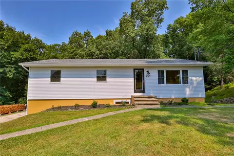 50 Mountain Top Dr, Easton, PA 18042