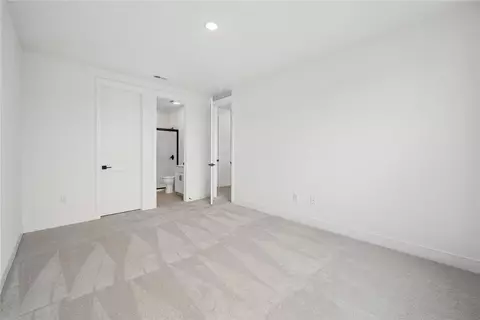 Bedroom - 5733 Frederick Dr, East Allen Twp, PA 18017 photo 5 of 6