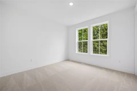 Bedroom - 5733 Frederick Dr, East Allen Twp, PA 18017 photo 2 of 6