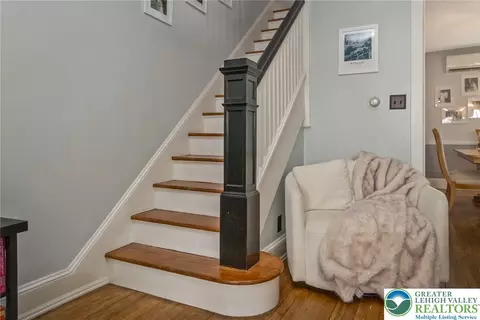 Entry Way - 719 Spring St, Bethlehem, PA 18018 photo 3 of 5