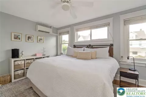 Bedroom - 719 Spring St, Bethlehem, PA 18018 photo 1 of 8