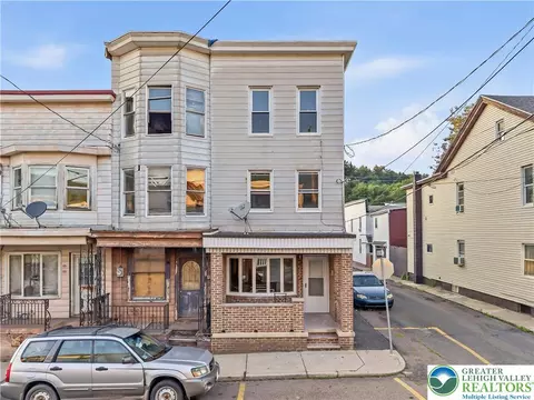 401 W Pine St, Mahanoy City, PA 17948