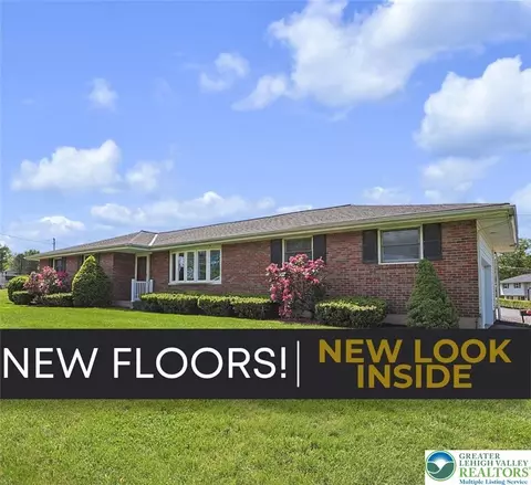 1004 Maple St, Pottsville, PA 17901