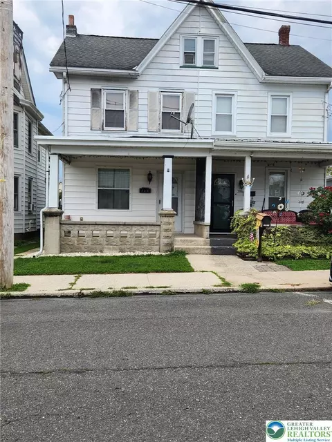 388 S 2nd St, Lehighton, PA 18235