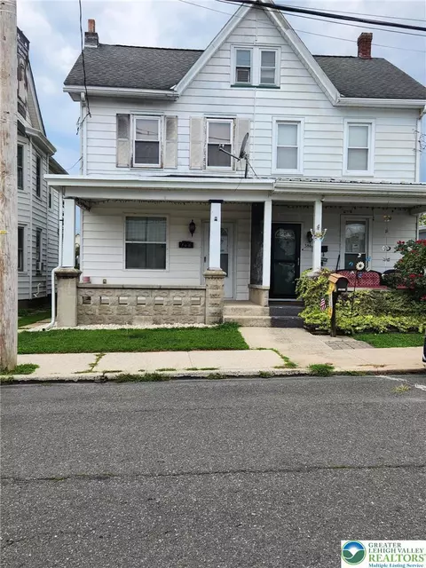 388 S 2nd St, Lehighton, PA 18235
