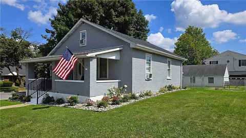 4002 Chew St, Allentown, PA 18104