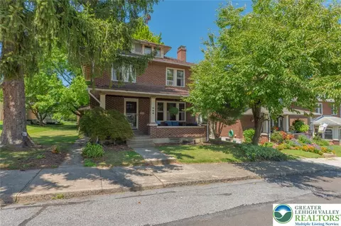 169 Elm St, Emmaus, PA 18049
