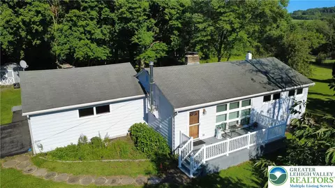524 Walnut Dr, Northampton, PA 18067