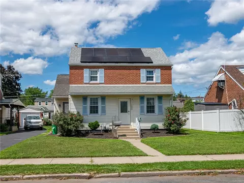 1925 Fairmont St, Allentown, PA 18109