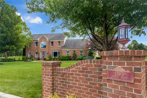 1195 Sierra Dr, Danielsville, PA 18038