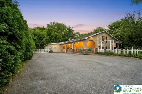 303 W Madison St, Easton, PA 18042