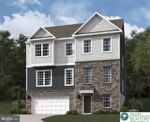 124 Winding Rd, Forks Twp, PA 18040