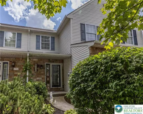 1738 Pinewind Dr, Alburtis, PA 18011