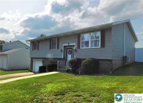 515 Maple St, Pottsville, PA 17901