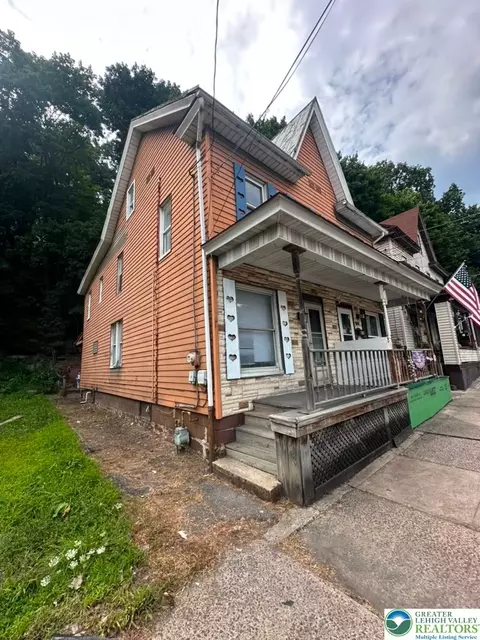 624 2nd St, Shamokin, PA 17872