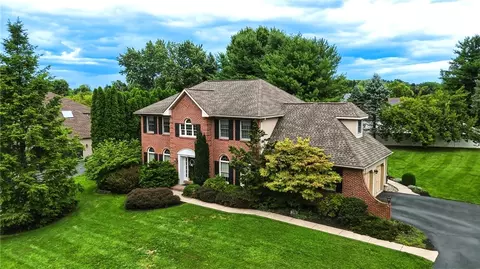 3724 Canterbury Rd, Bethlehem, PA 18020
