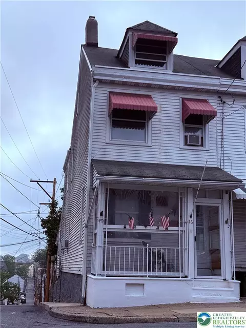 16 S 8th St, Easton, PA 18042