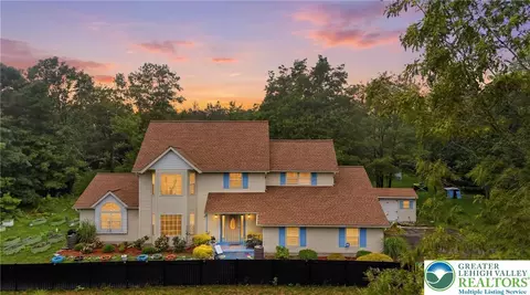 222 Martha Ln, Blakeslee, PA 18610