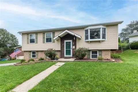 1437 Pearl St, Allentown, PA 18103