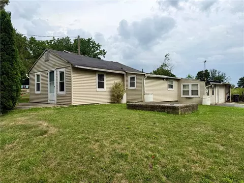 4432 Orefield Rd, Orefield, PA 18069