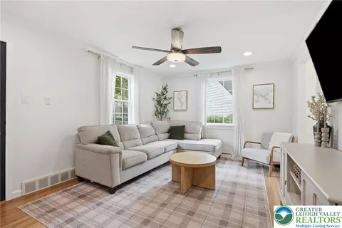 Living - 408 Maple Rd, Hellertown, PA 18055 photo 2 of 5