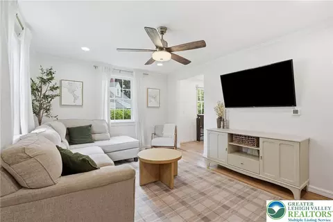 Living - 408 Maple Rd, Hellertown, PA 18055 photo 1 of 5