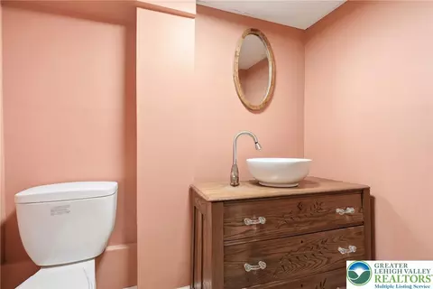 Bath - 408 Maple Rd, Hellertown, PA 18055 photo 6 of 6