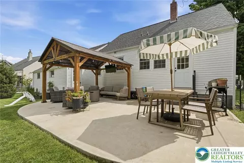 Exterior - 408 Maple Rd, Hellertown, PA 18055 photo 14 of 14