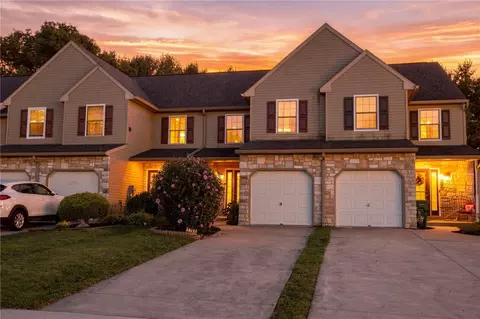 1792 Pinewind Dr, Alburtis, PA 18011