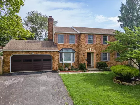 1142 Tremont St E, Allentown, PA 18109