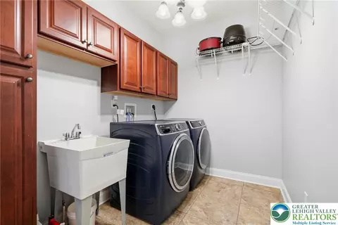 Other - 245 E Dell Rd, Bath, PA 18014 photo 7 of 26