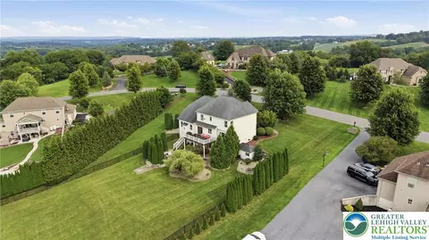 View/Area - 245 E Dell Rd, Bath, PA 18014 photo 2 of 7