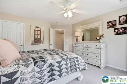 Bedroom - 245 E Dell Rd, Bath, PA 18014 photo 5 of 11