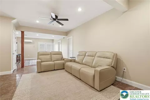 Other - 245 E Dell Rd, Bath, PA 18014 photo 10 of 26